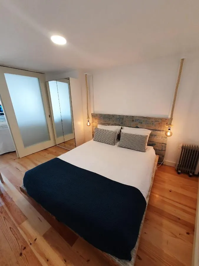 Lisbon Castle Apartment